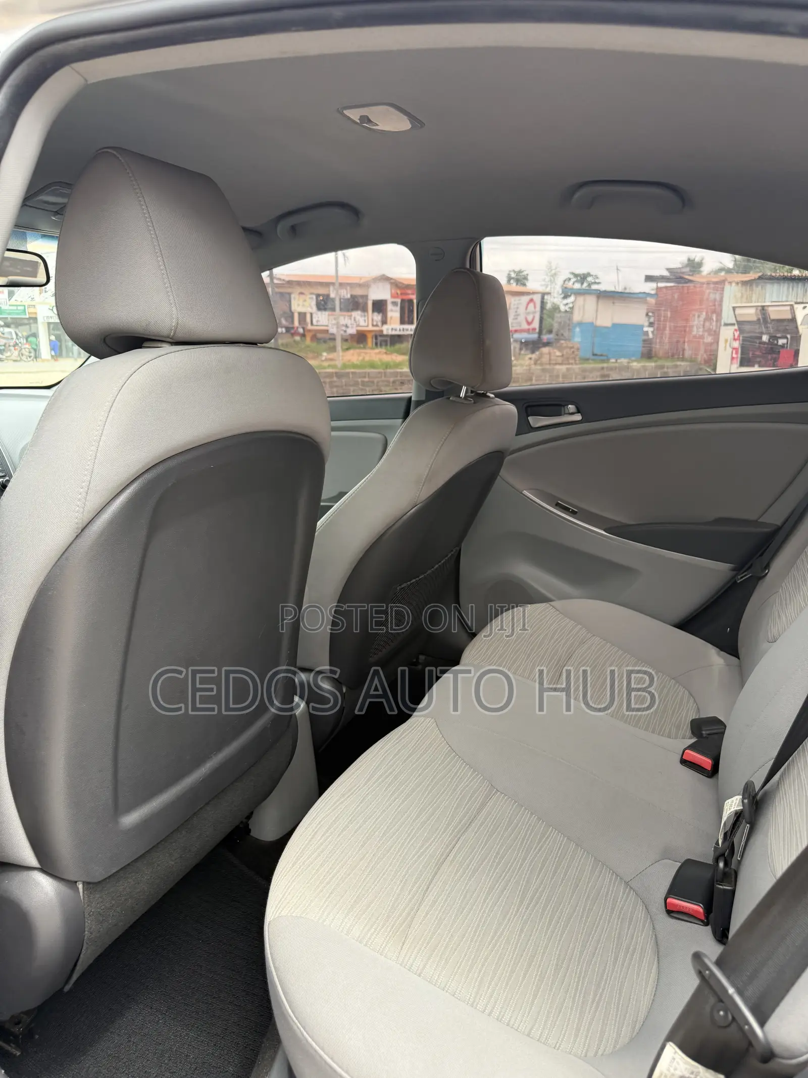 Hyundai Accent SE Sedan 2016 Silver