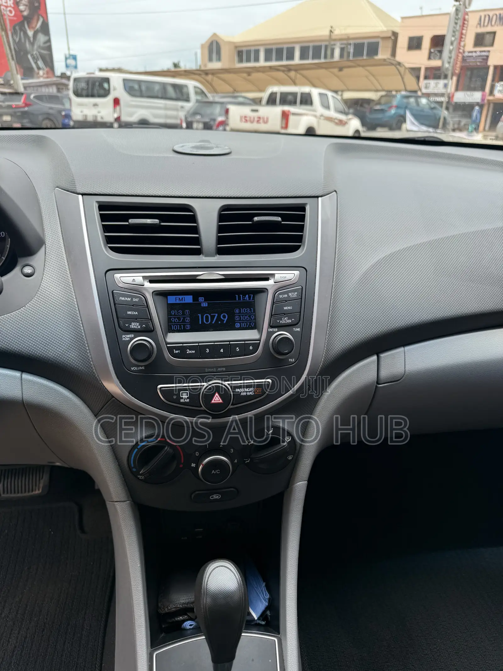 Hyundai Accent SE Sedan 2016 Silver