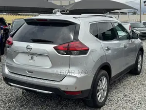 Nissan Rogue S AWD 2018 Silver