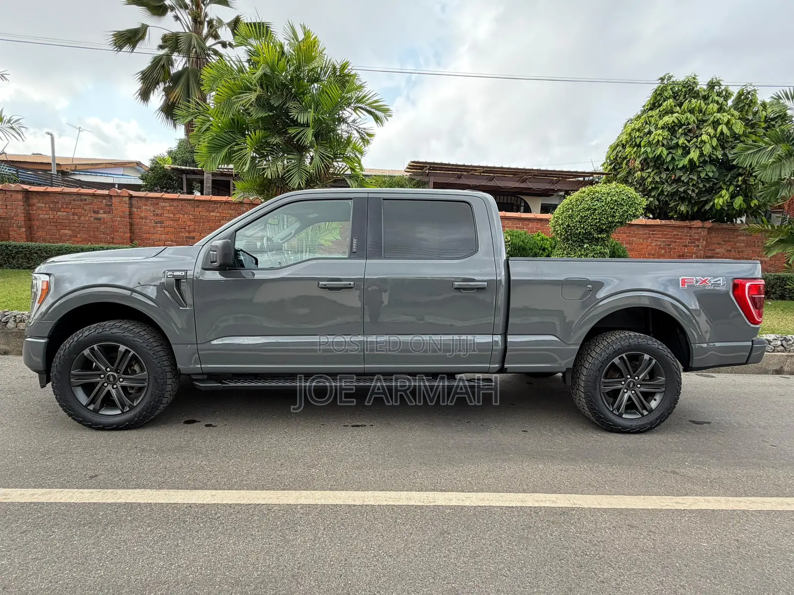 Ford F-150 XLT 2021 Gray