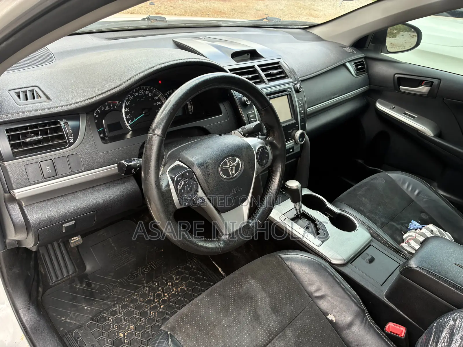 Toyota Camry 2014 White