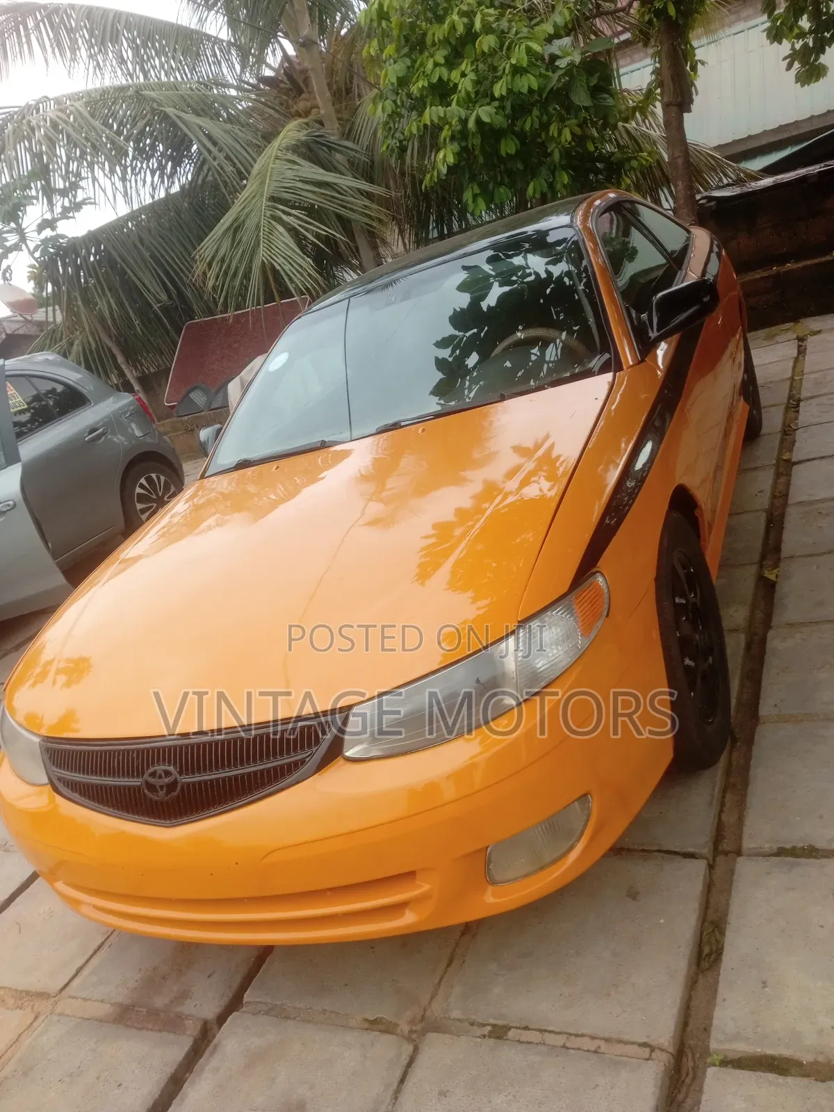 Toyota Solara 2002 Orange