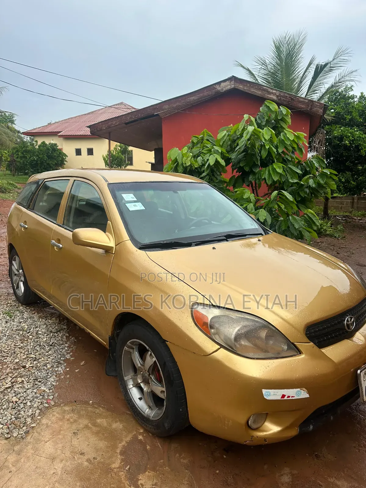 Toyota Matrix 2008 Gold