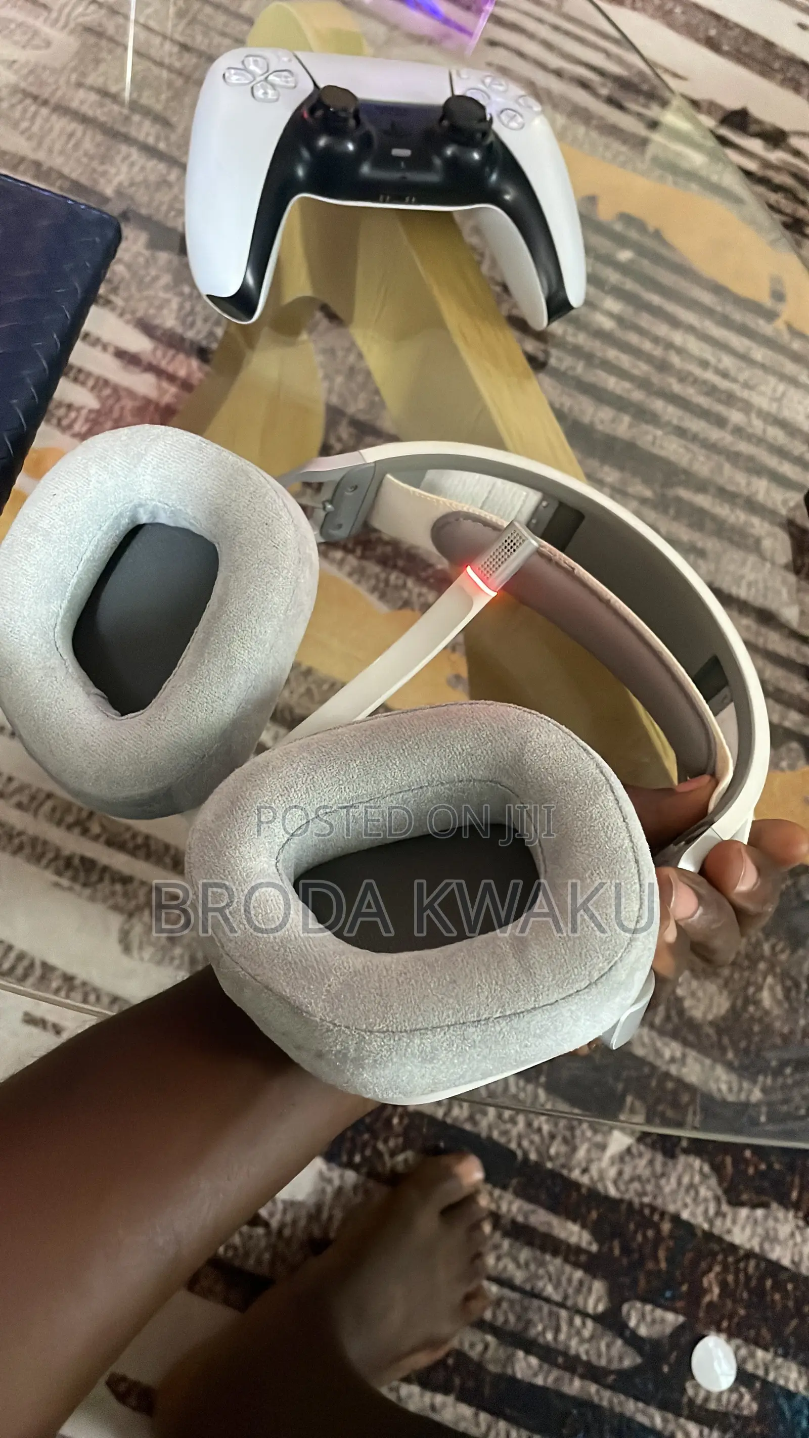 Corsair Hs80 RGB Wireless