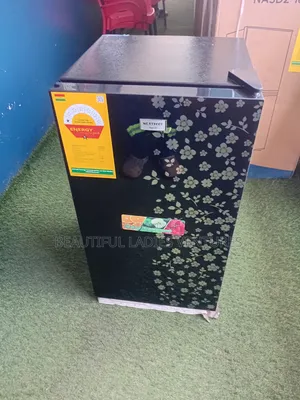 Westpool Refrigerator – Designed for Everyday Comfort