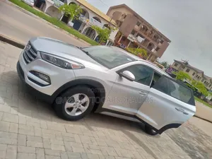 Hyundai Tucson SE AWD 2017 Silver