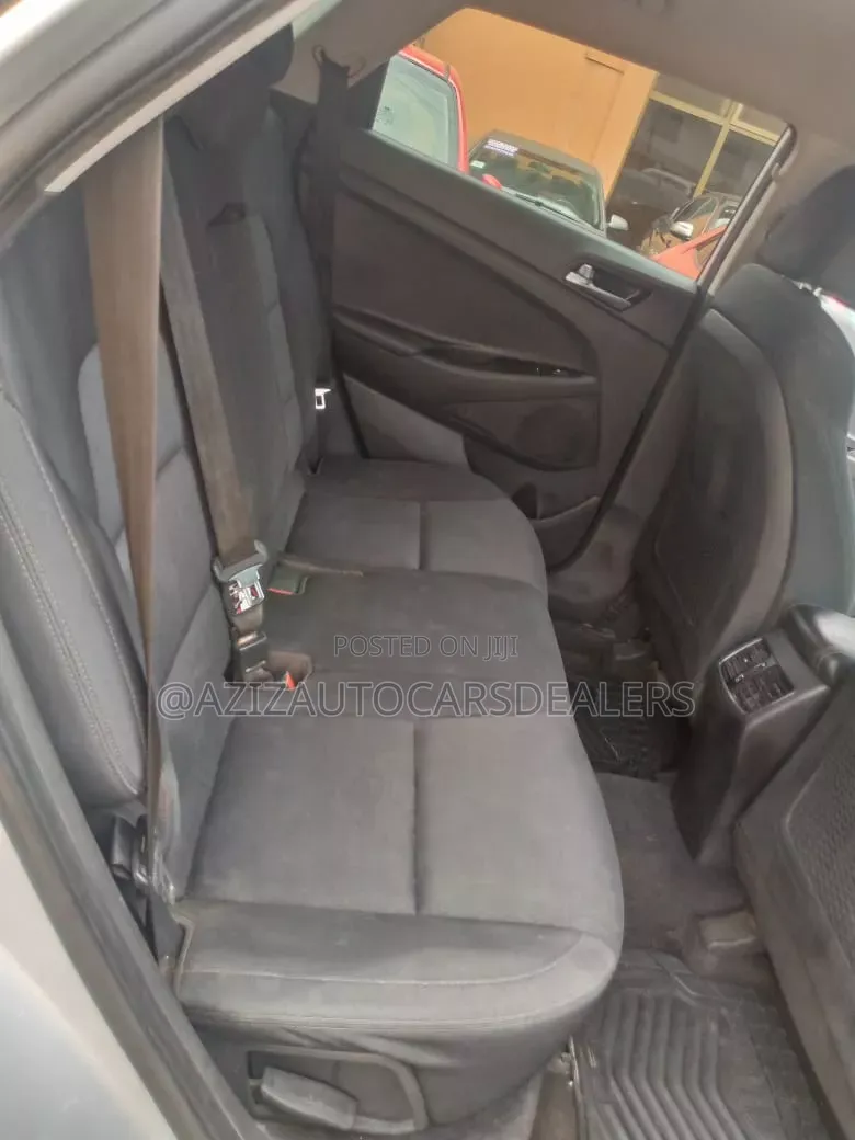 Hyundai Tucson SE AWD 2017 Silver