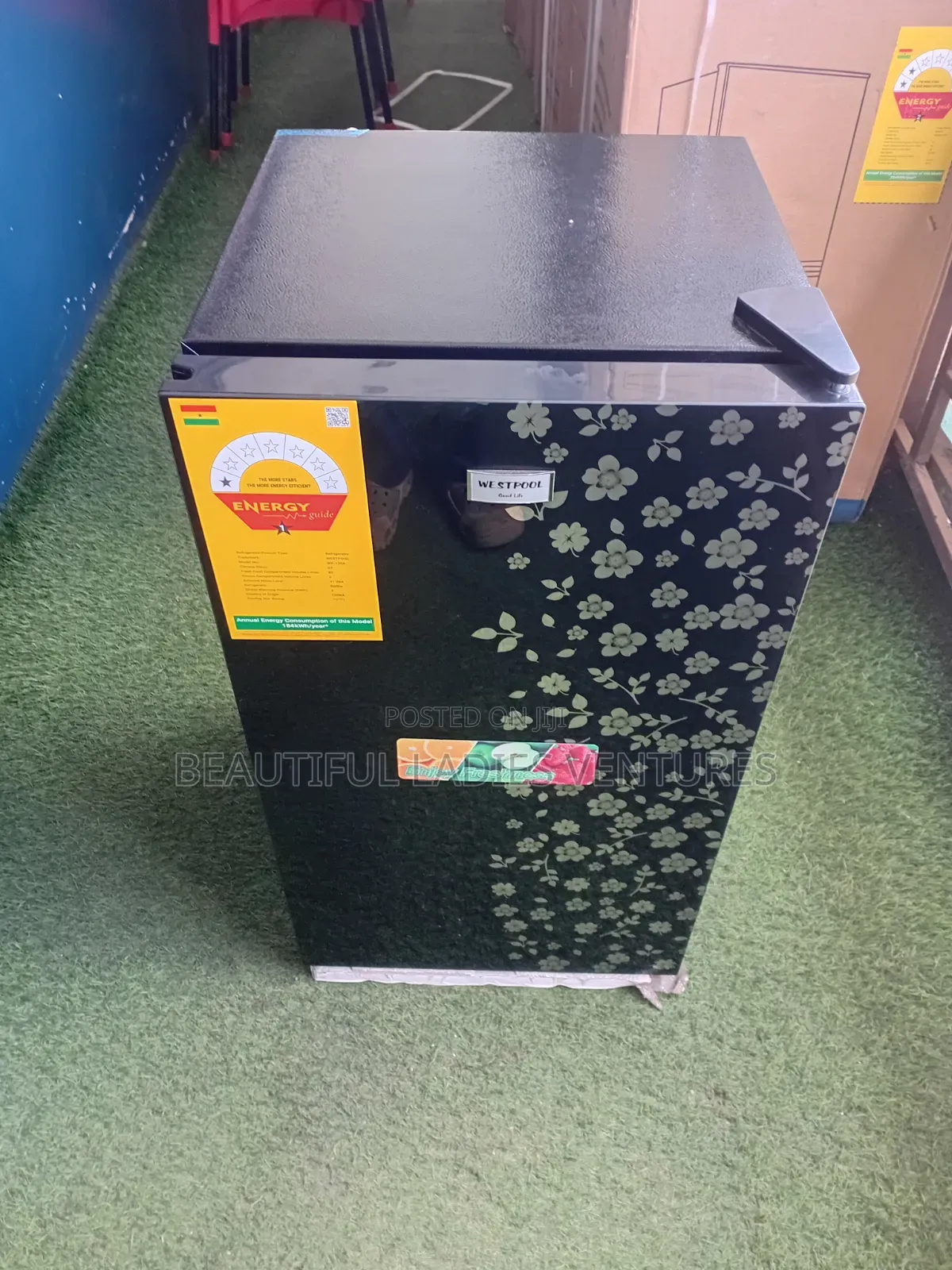 Stylish Floral Refrigerator With Lasting Freshness