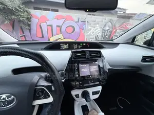 Toyota Prius 2018 Black