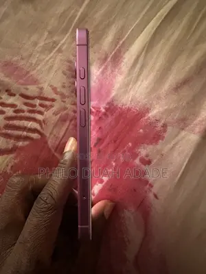 Apple iPhone 16 128 GB Pink