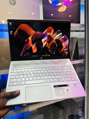 Laptop HP Pavilion 15 8GB Intel Core i7 SSD 256GB