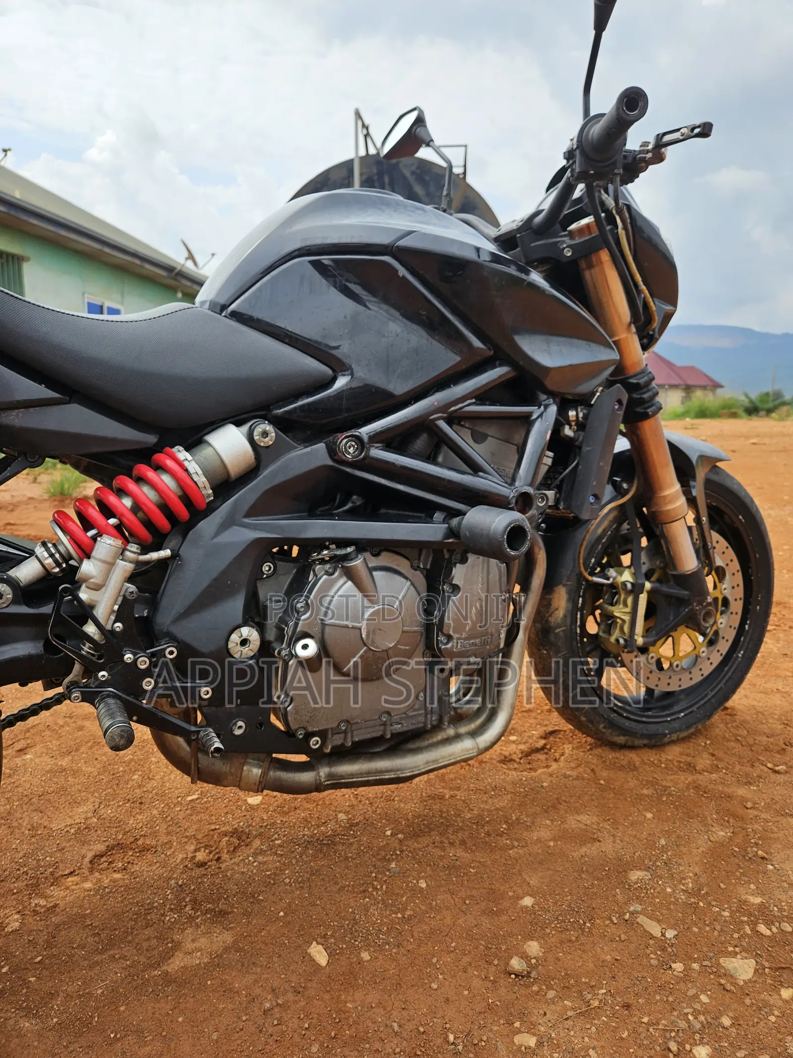 Benelli TNT 2019 Black