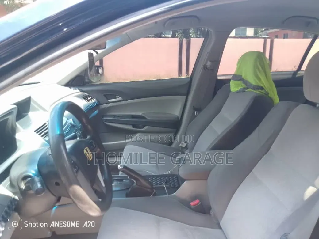 Honda Accord 2010 Blue