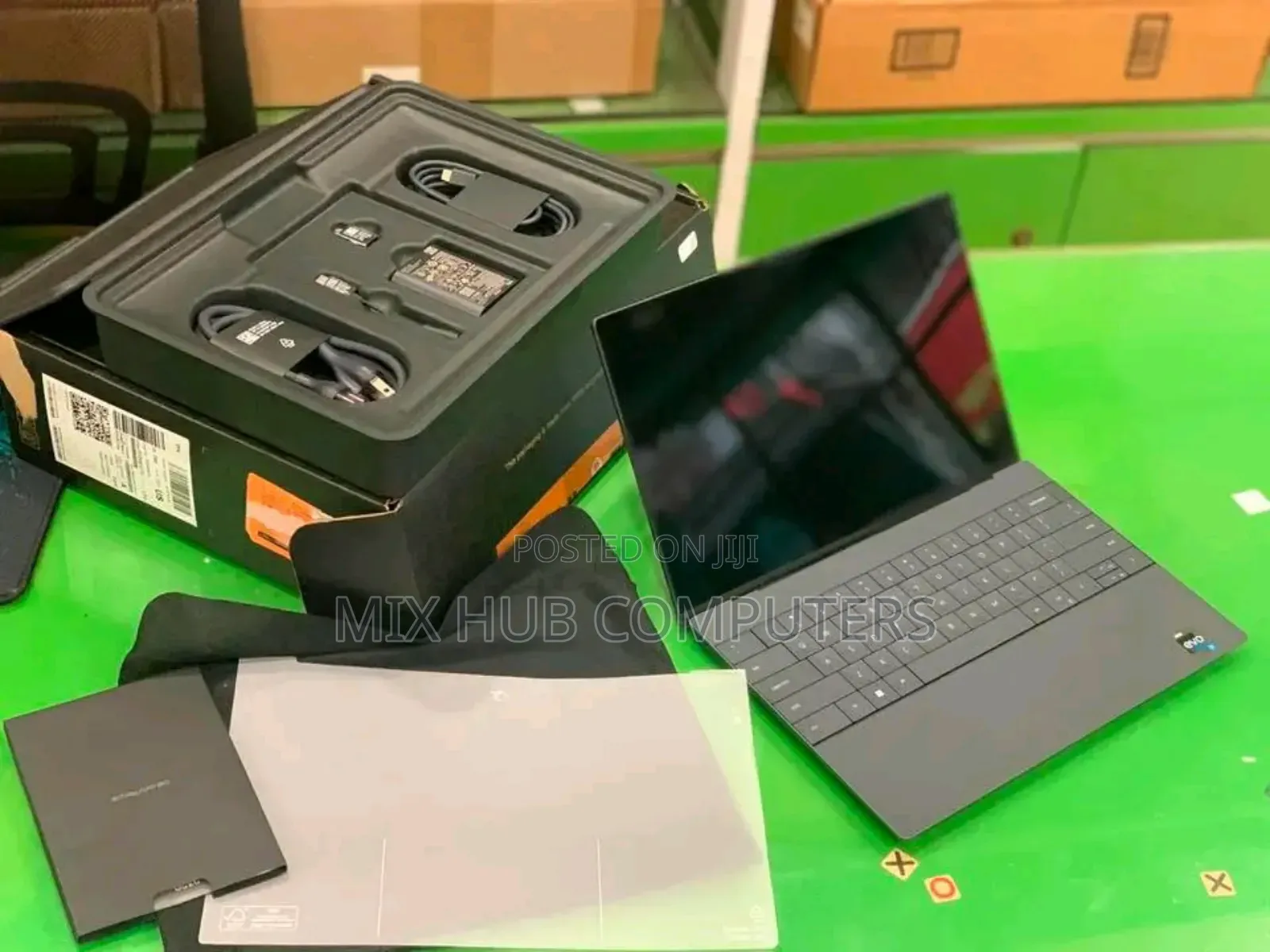 New Laptop Dell XPS 13 16GB Intel Core i7 SSD 512GB