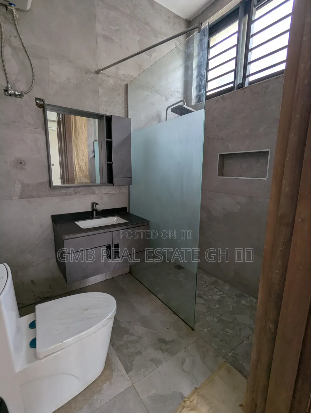 3bdrm Apartment in Tseaddo for rent