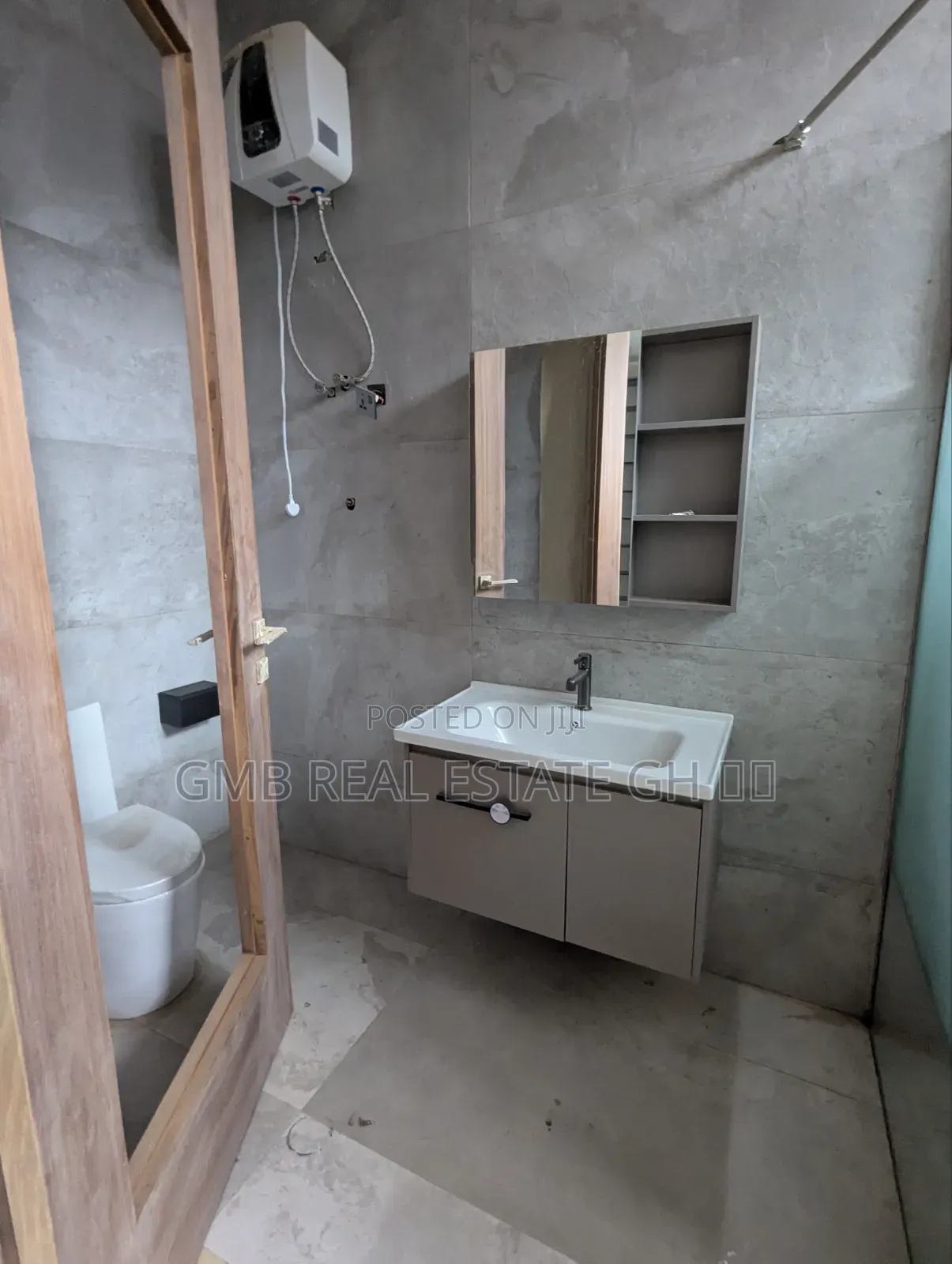 3bdrm Apartment in Tseaddo for rent