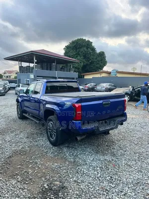 Toyota Tacoma 2025 Blue