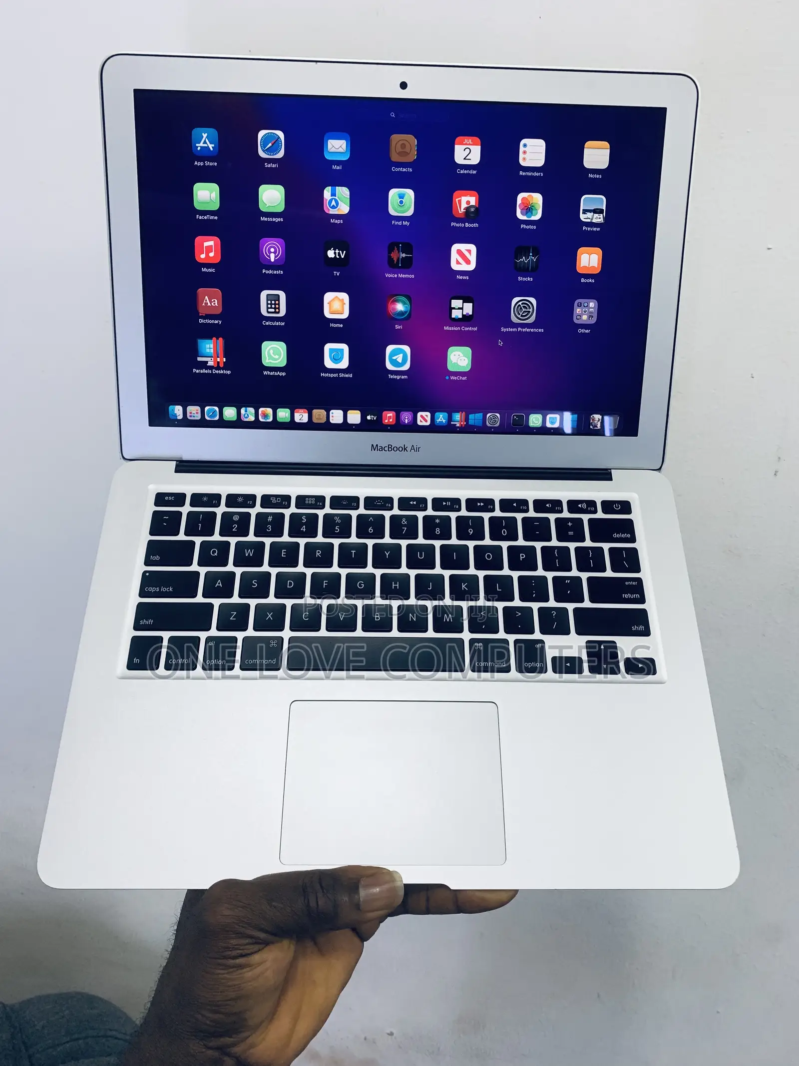 Laptop Apple MacBook Air 2015 8GB Intel Core i5 SSD 128GB
