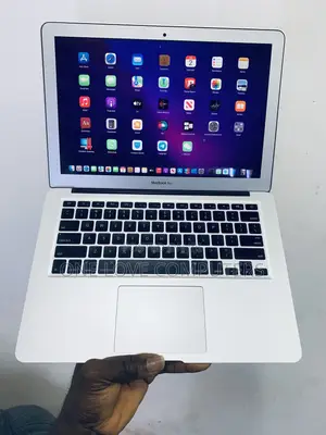 Laptop Apple MacBook Air 2015 8GB Intel Core i5 SSD 128GB