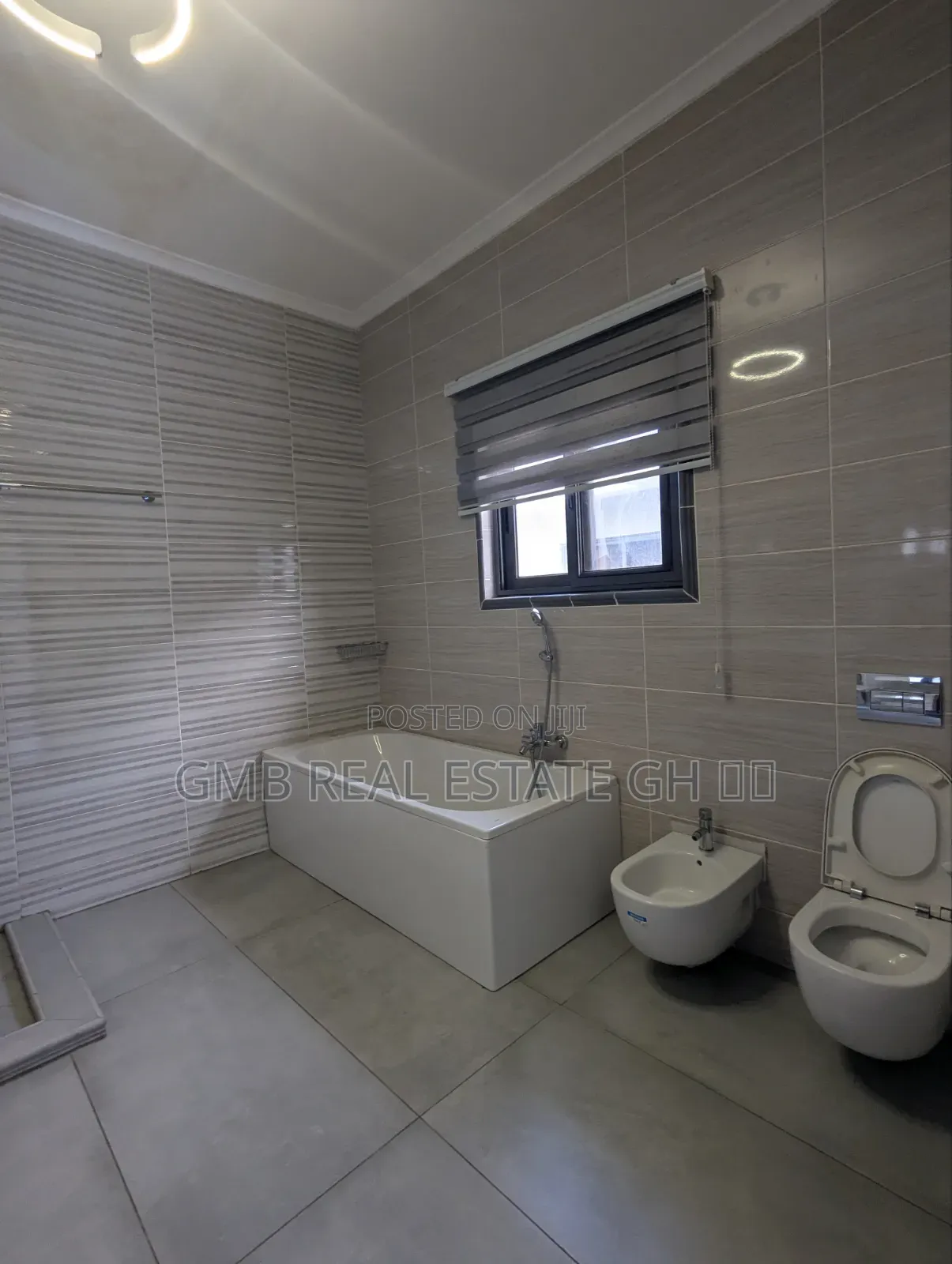 3bdrm Townhouse / Terrace in Cantonment, DVLA Area for rent