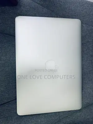Laptop Apple MacBook Air 2015 8GB Intel Core i5 SSD 128GB
