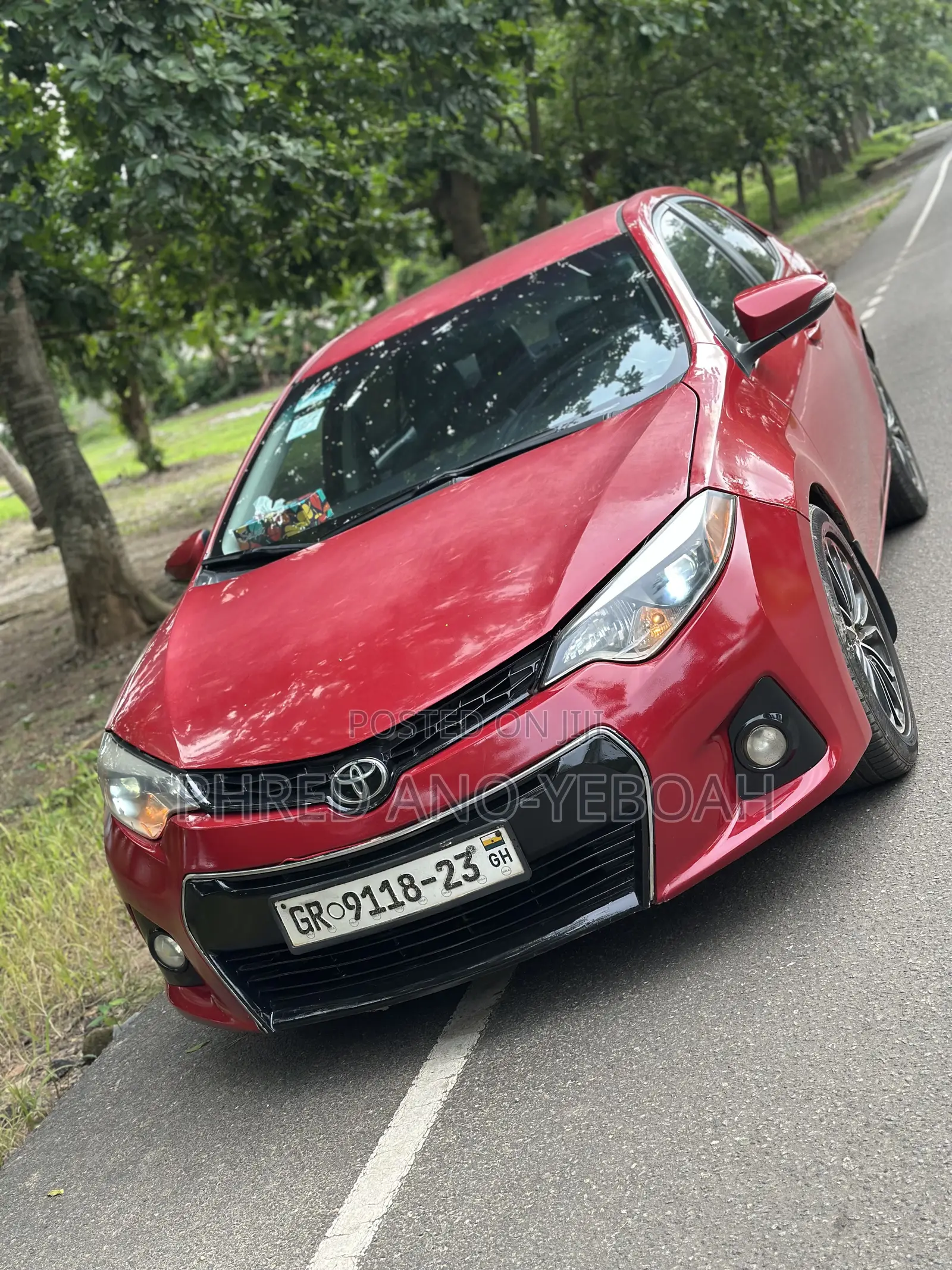 Toyota Corolla S 4dr Sedan (1.8L 4cyl CVT) 2016 Red