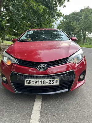 Toyota Corolla S 4dr Sedan (1.8L 4cyl CVT) 2016 Red