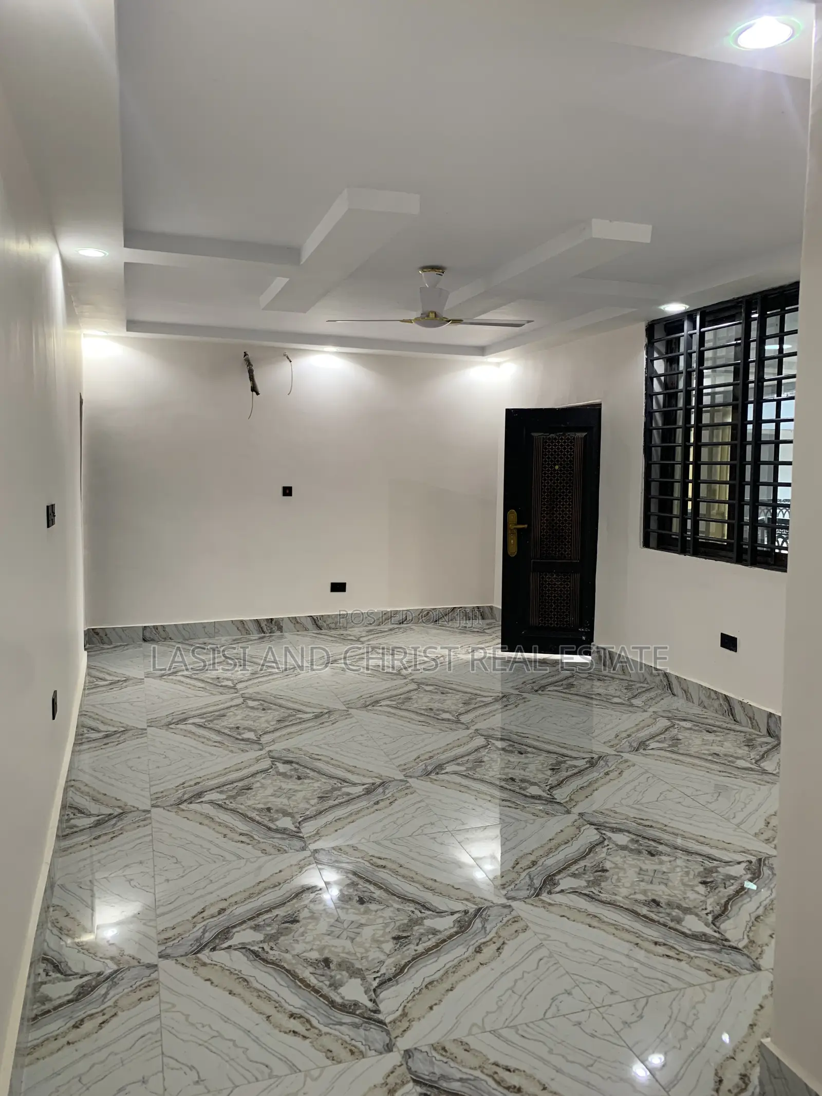 2bdrm Apartment in Lasisi And Christ, Amasaman for rent
