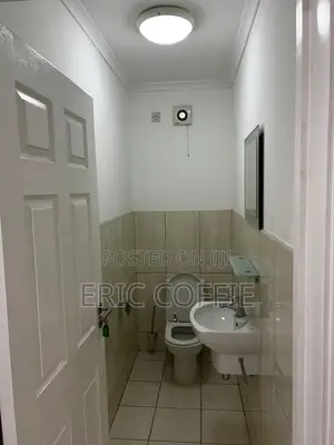 3bdrm Apartment in North Ridge for rent