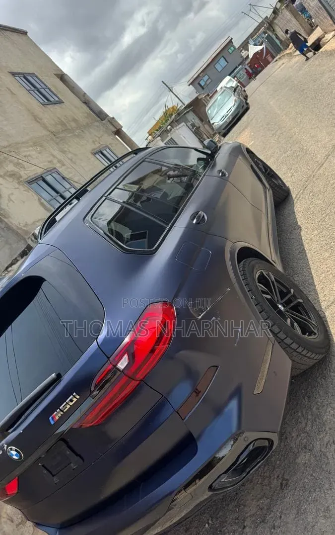 BMW X7 2020 Blue
