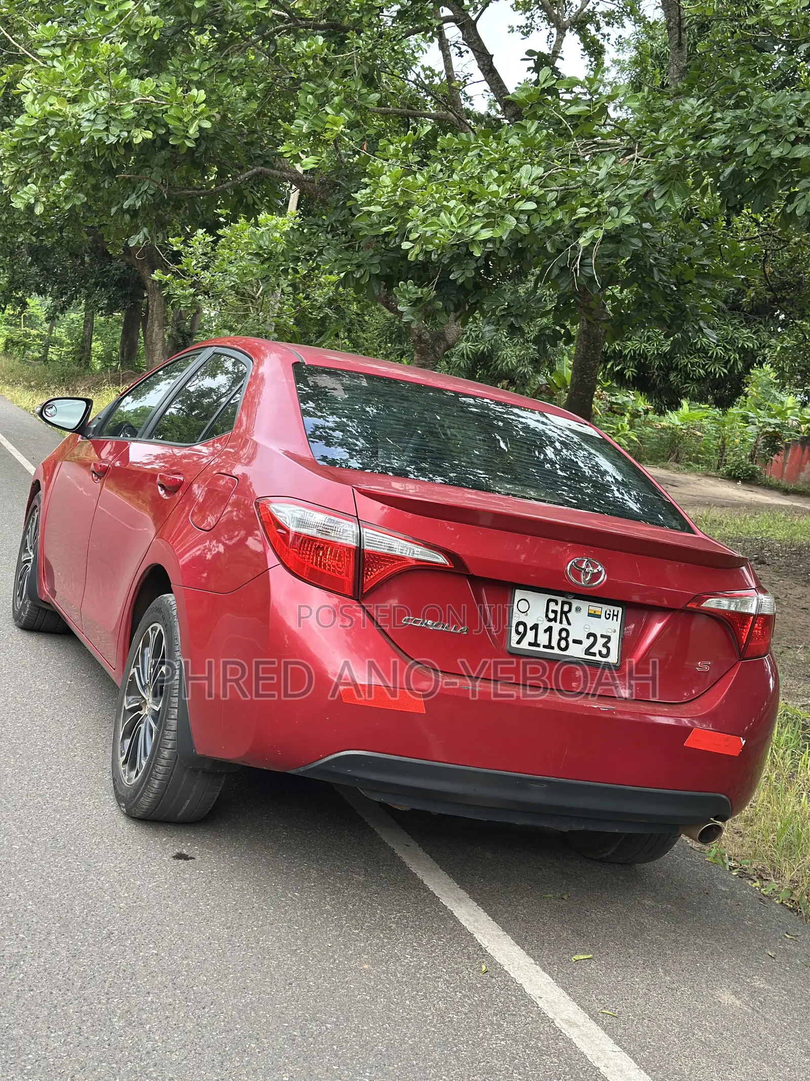 Toyota Corolla S 4dr Sedan (1.8L 4cyl CVT) 2016 Red
