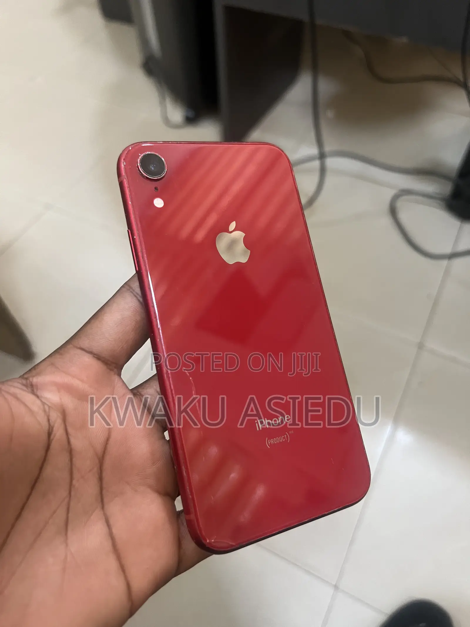 Apple iPhone XR 64 GB Red