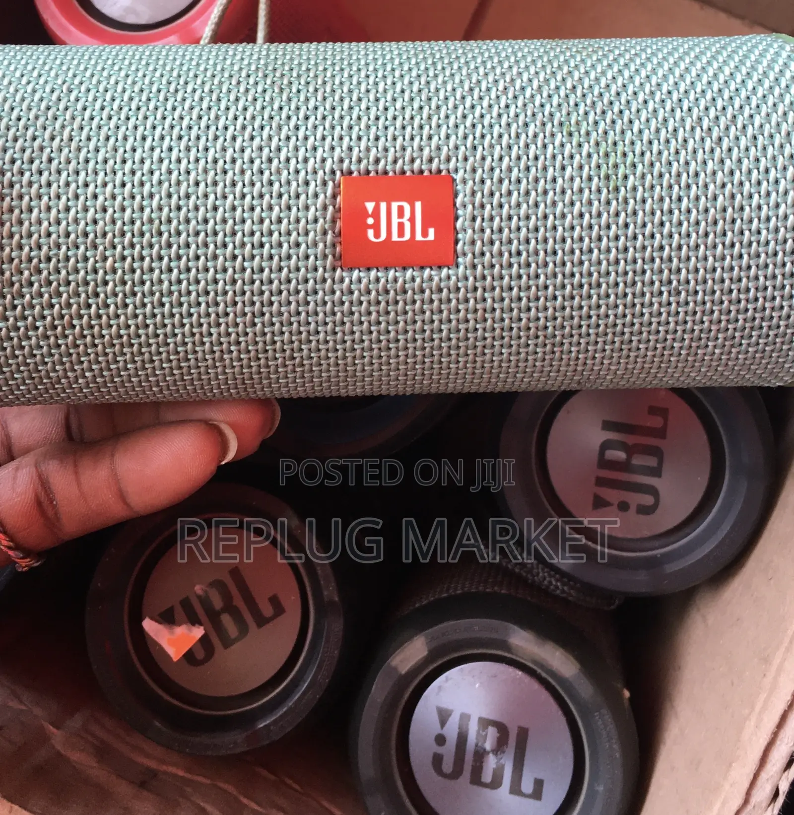 JBL Flip Essential