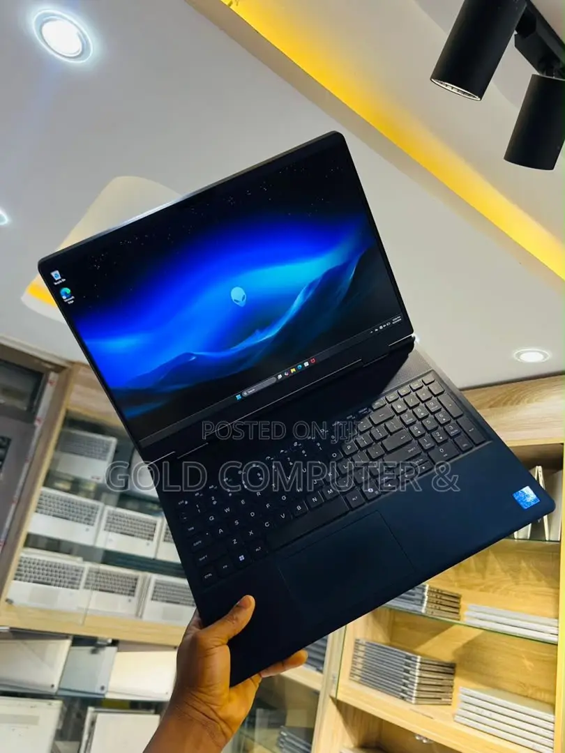 Laptop Alienware 16x Aurora 16GB Intel Core Ultra 7 SSD 1T