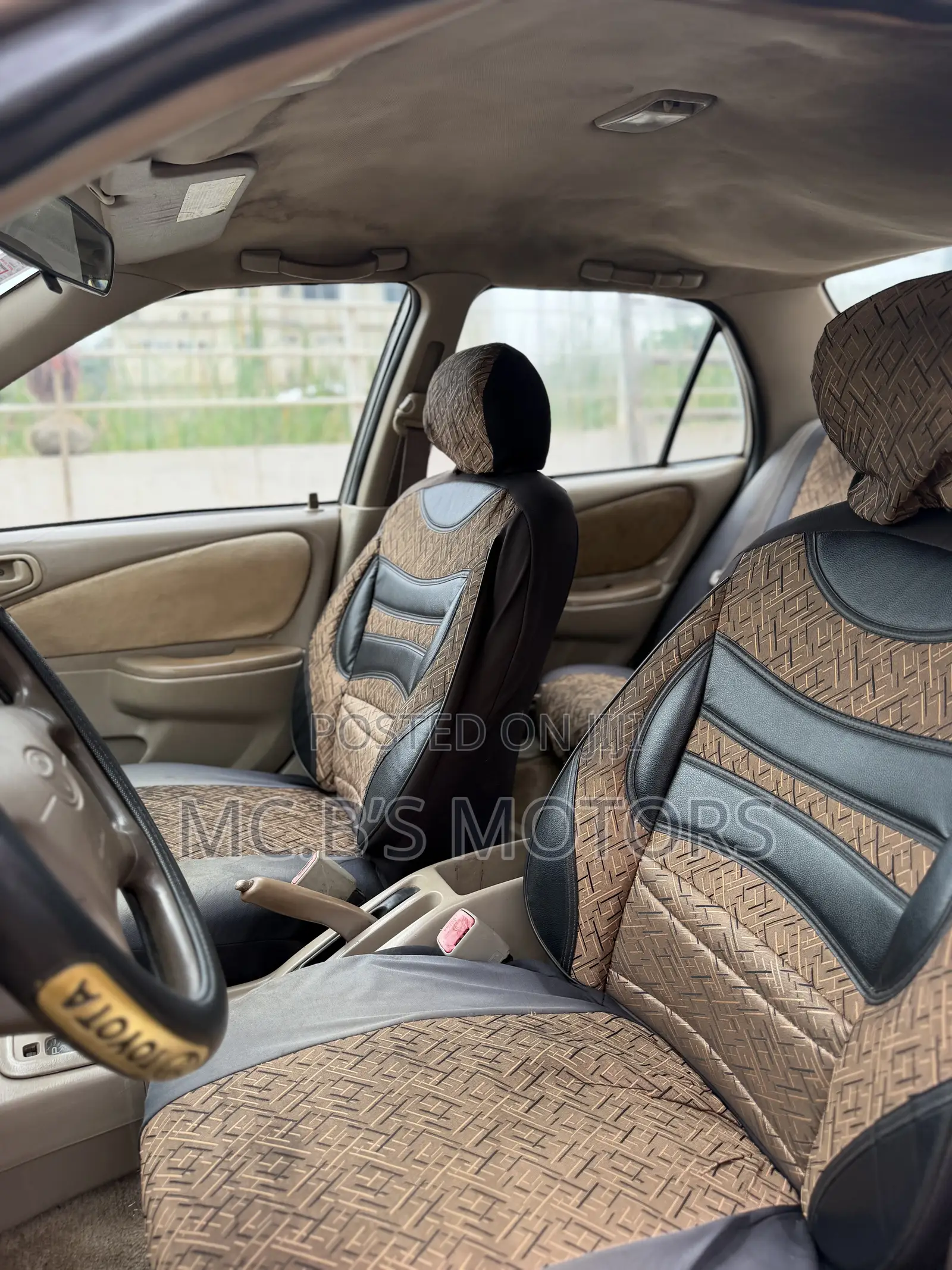 Toyota Corolla 2001 Gold