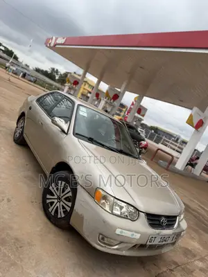 Toyota Corolla 2001 Gold