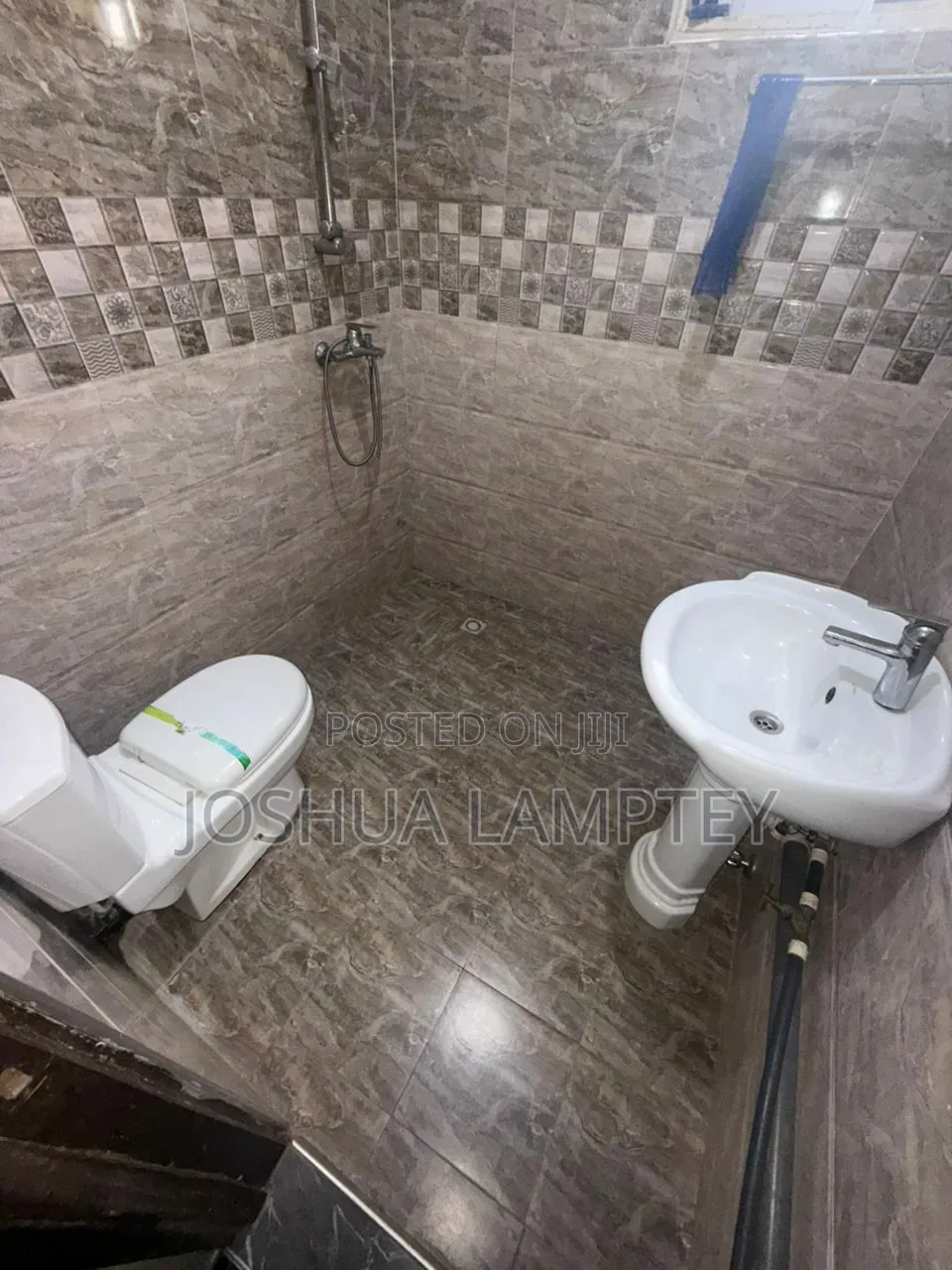 2bdrm Apartment in Awoshie A Lang for rent