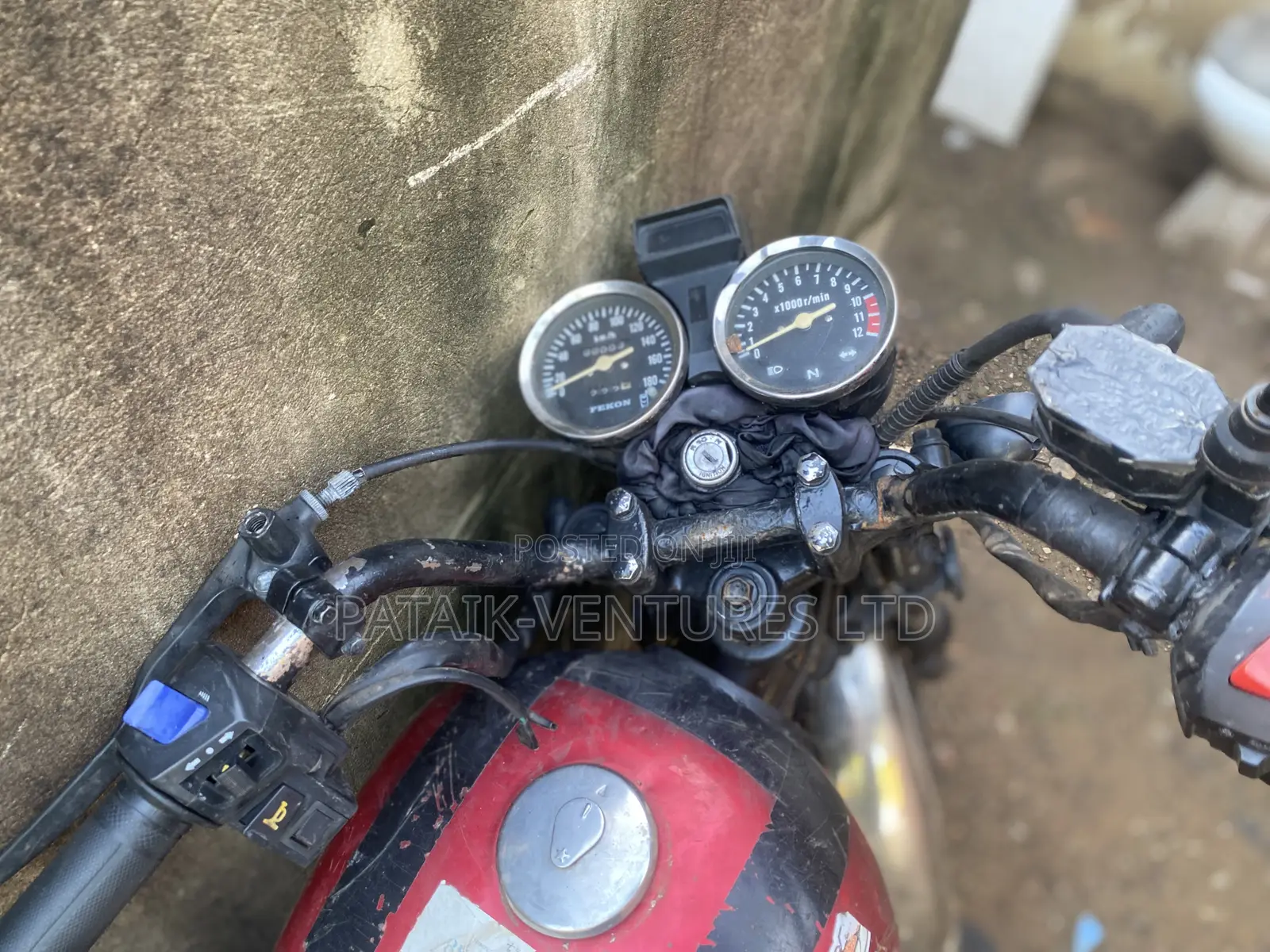 Hero Dawn 150 2021 Red
