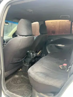 Toyota Yaris 1.5 Sedan 2008 White