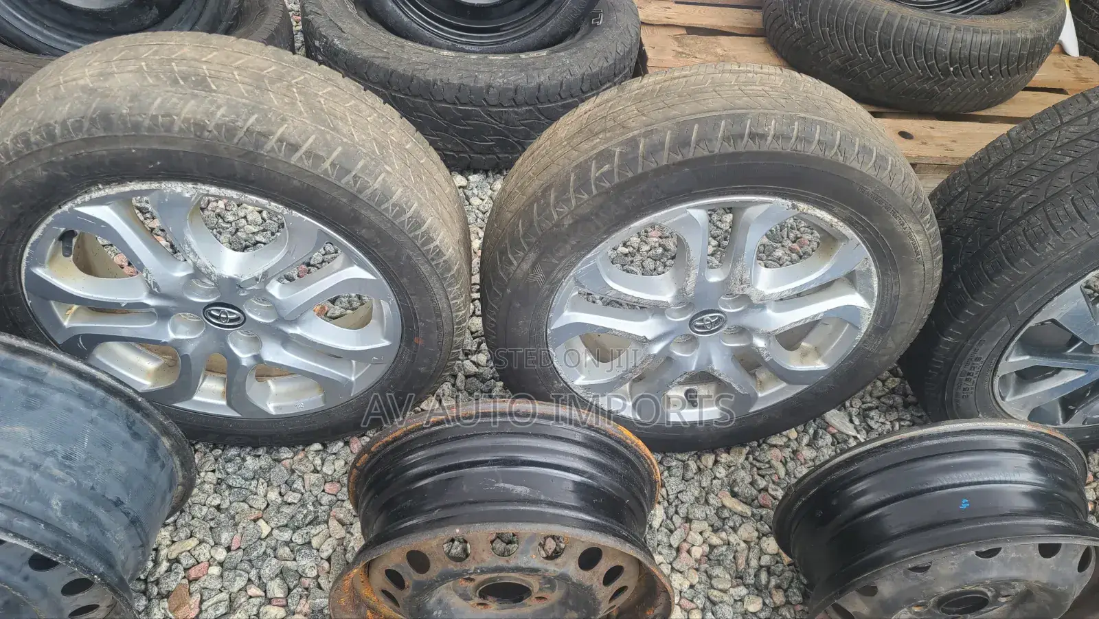 Yaris Rim 16