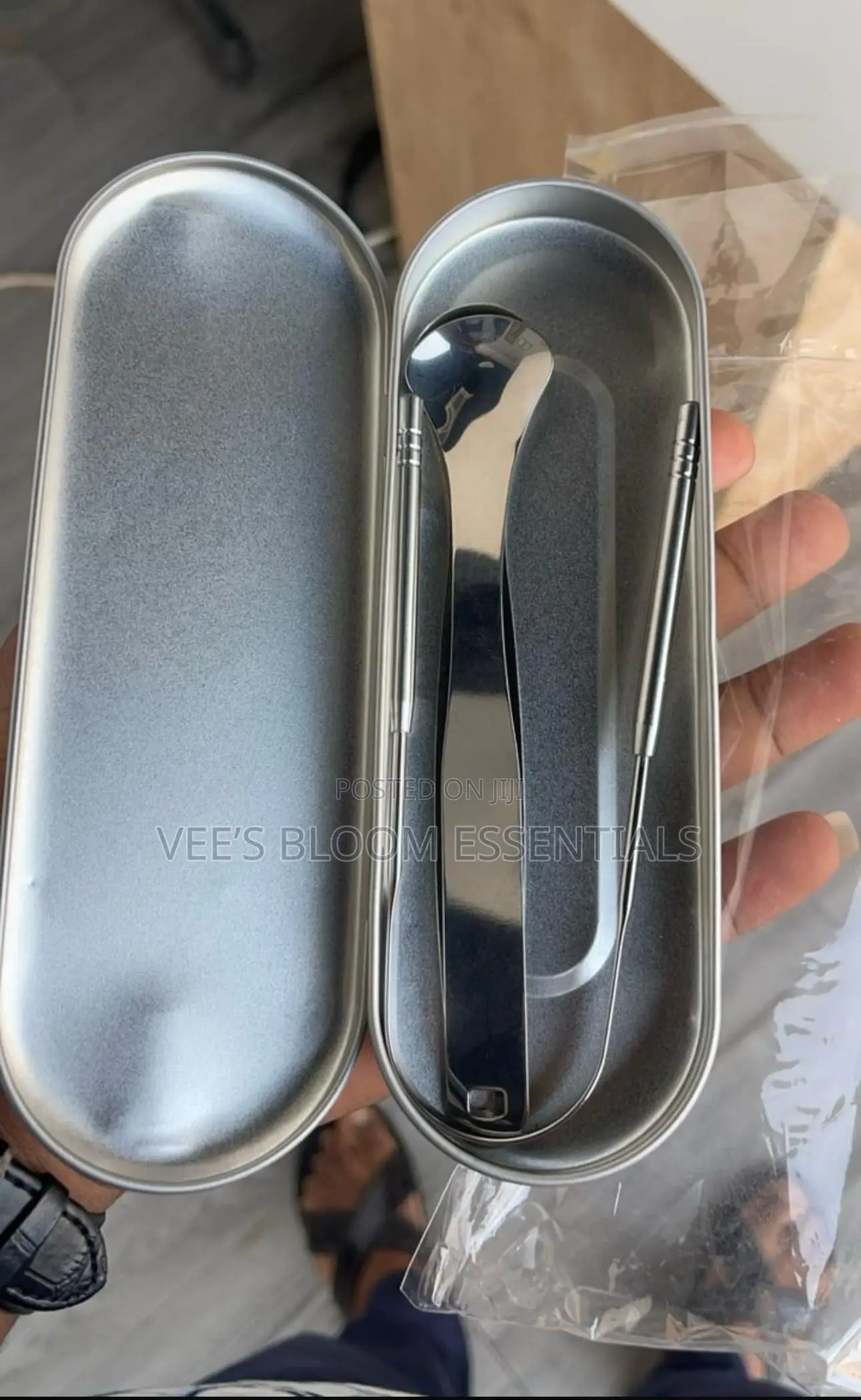Tongue Scraper
