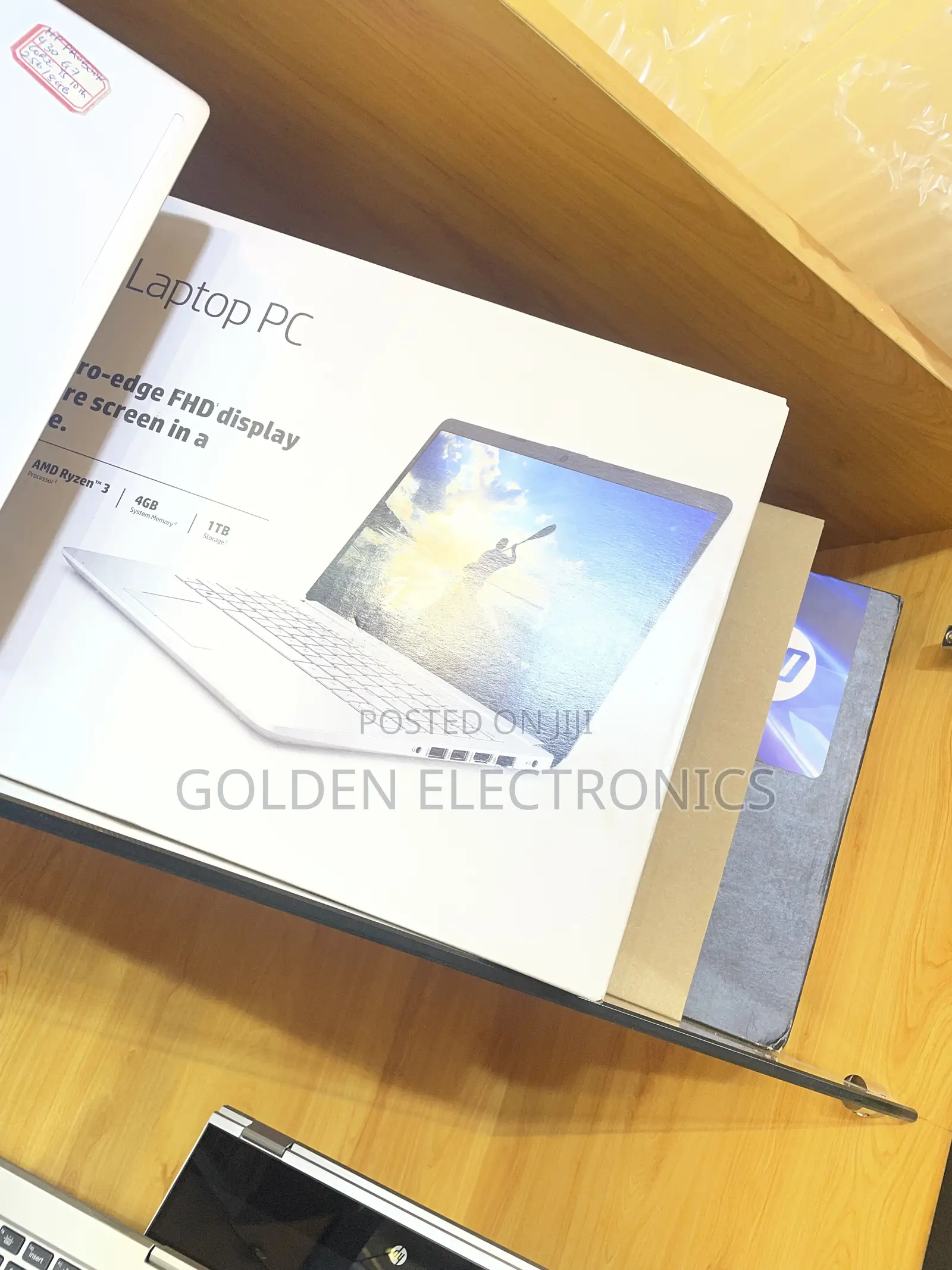 New Laptop HP 14-dq1088wm 4GB AMD Ryzen 3 HDD 1T