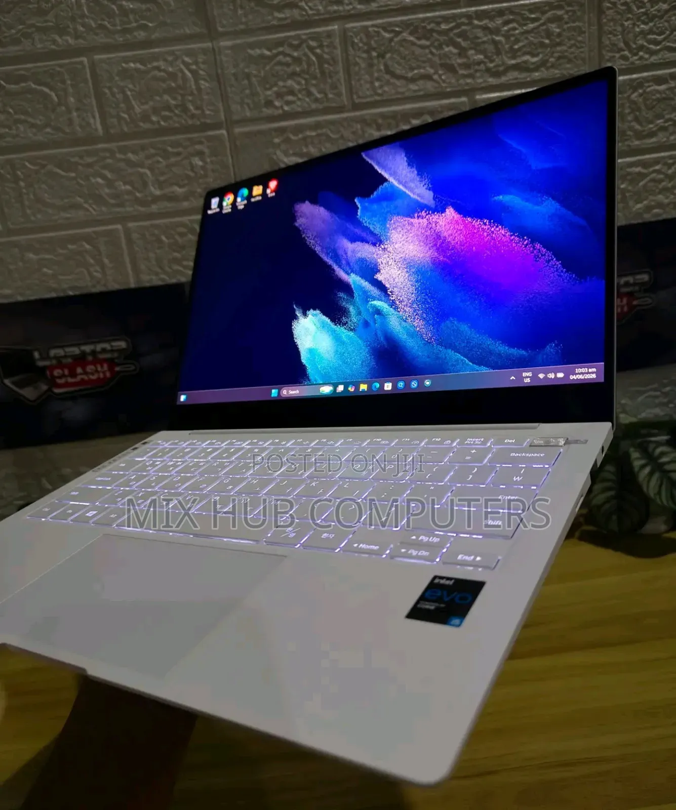 New Laptop Samsung Notebook Flash (NP530) 16GB Intel Core i5 SSD 512GB
