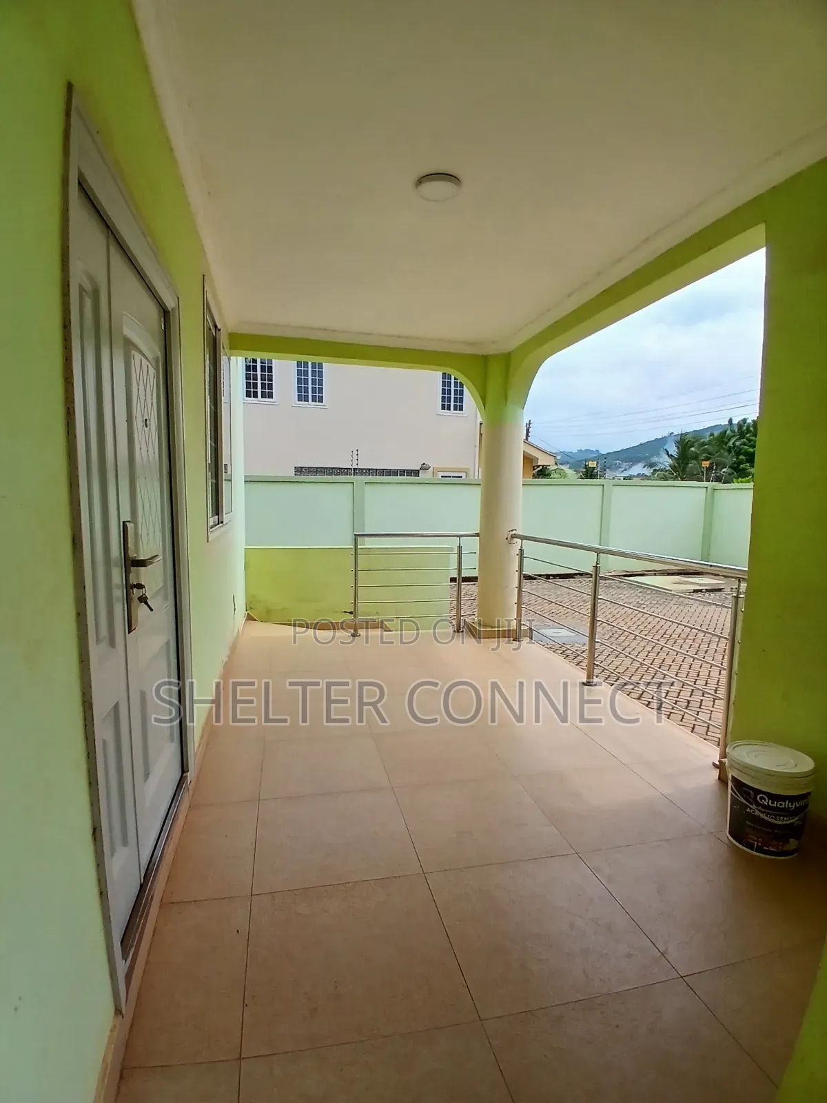 5bdrm Duplex in Oyarifa, Ghana Flag for rent