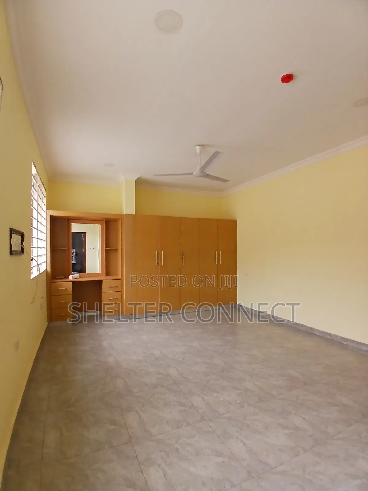 5bdrm Duplex in Oyarifa, Ghana Flag for rent