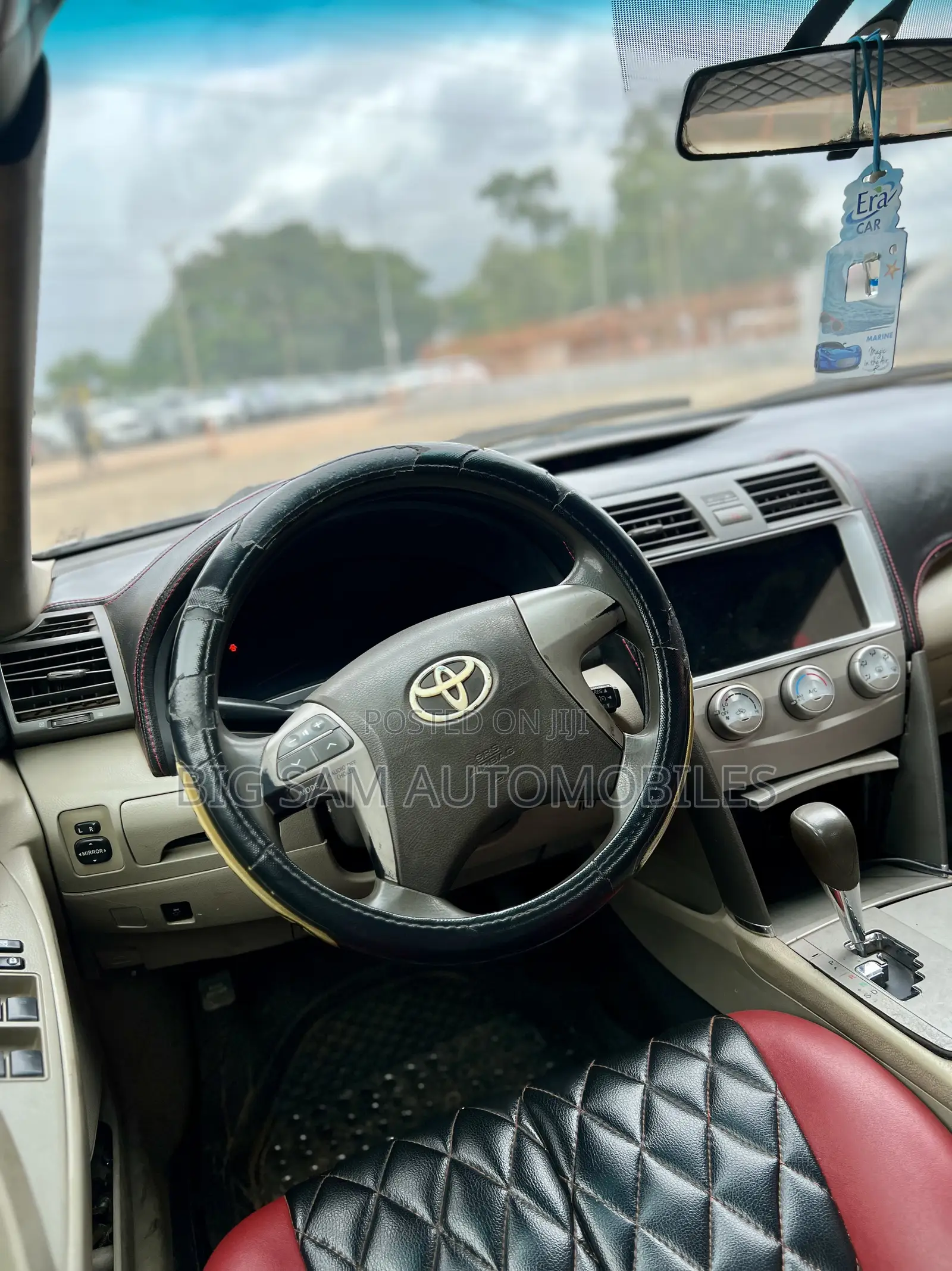 Toyota Camry LE V6 4dr Sedan (3.5L 6cyl 6A) 2011 Black