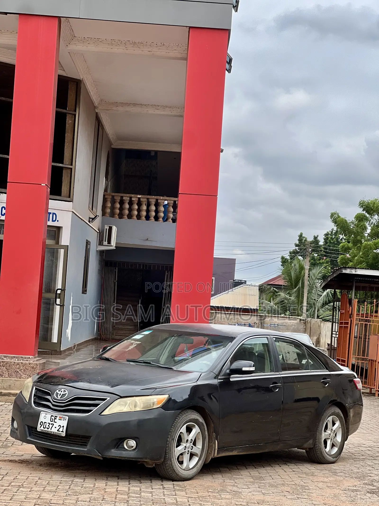 Toyota Camry LE V6 4dr Sedan (3.5L 6cyl 6A) 2011 Black