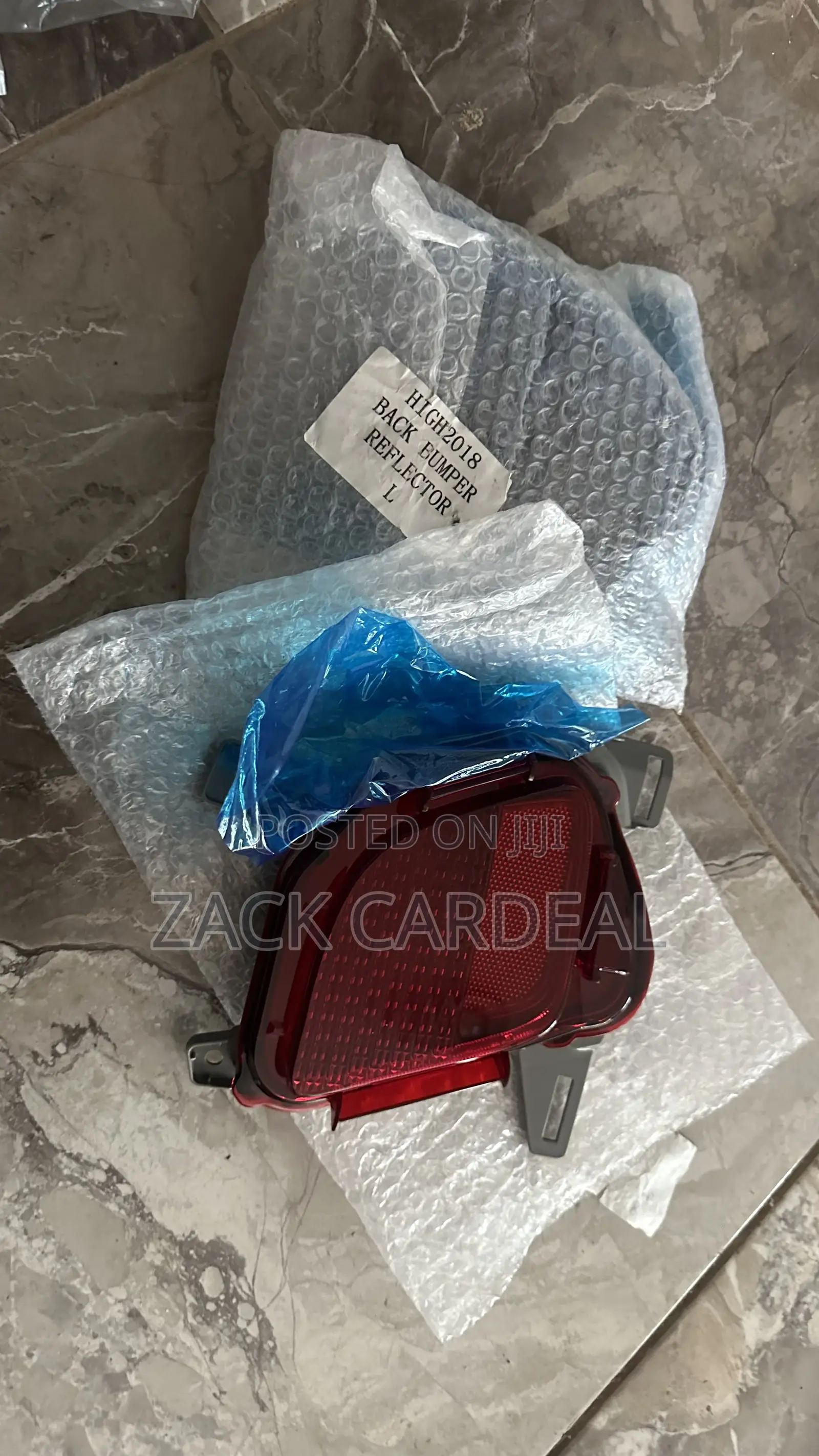 Toyota Highlander 2018 Back Bumper Reflector Available