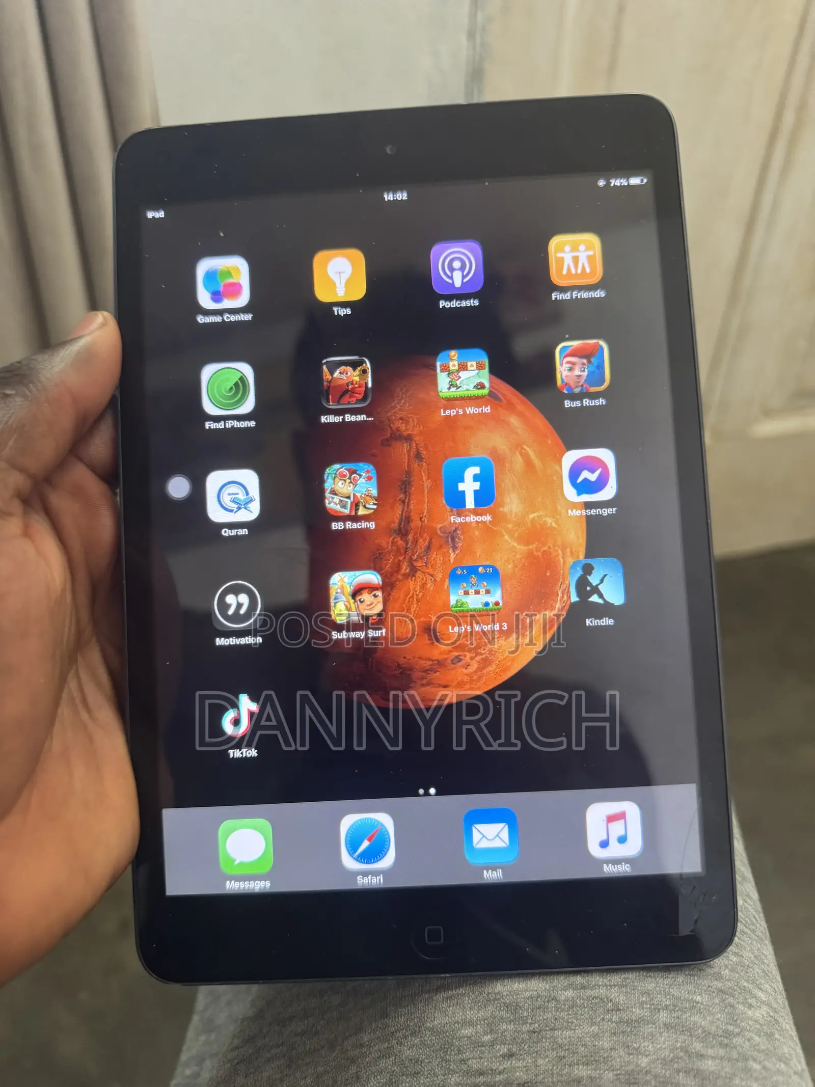 Apple iPad mini Wi-Fi 16 GB Gray