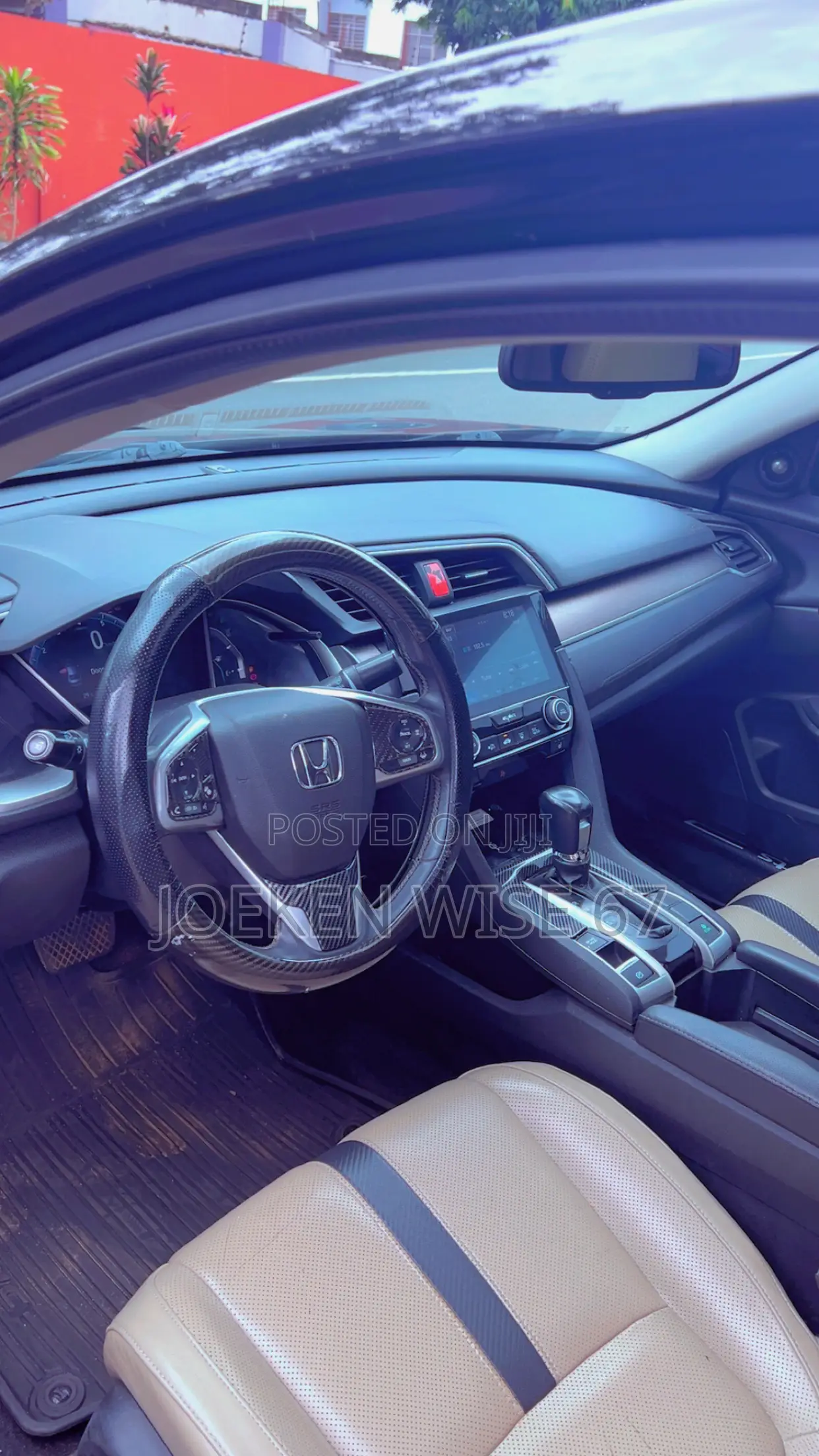 Honda Civic Touring 4dr Sedan (1.5L 4cyl) 2016 Black